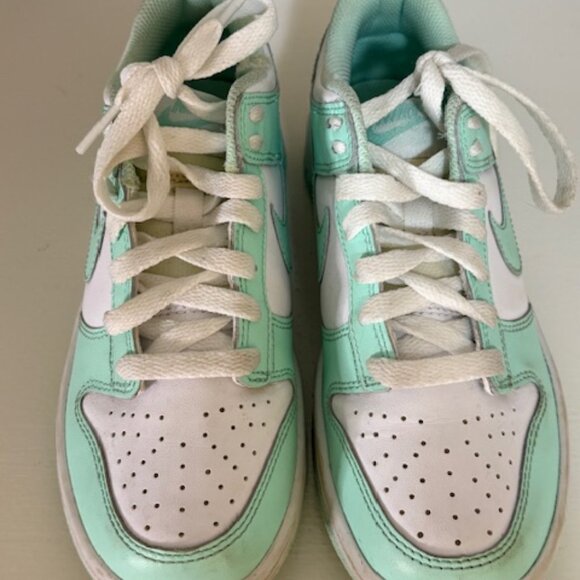 Nike Dunk Low (Mint/White) – Boys Size 4.5 - Picture 4 of 6